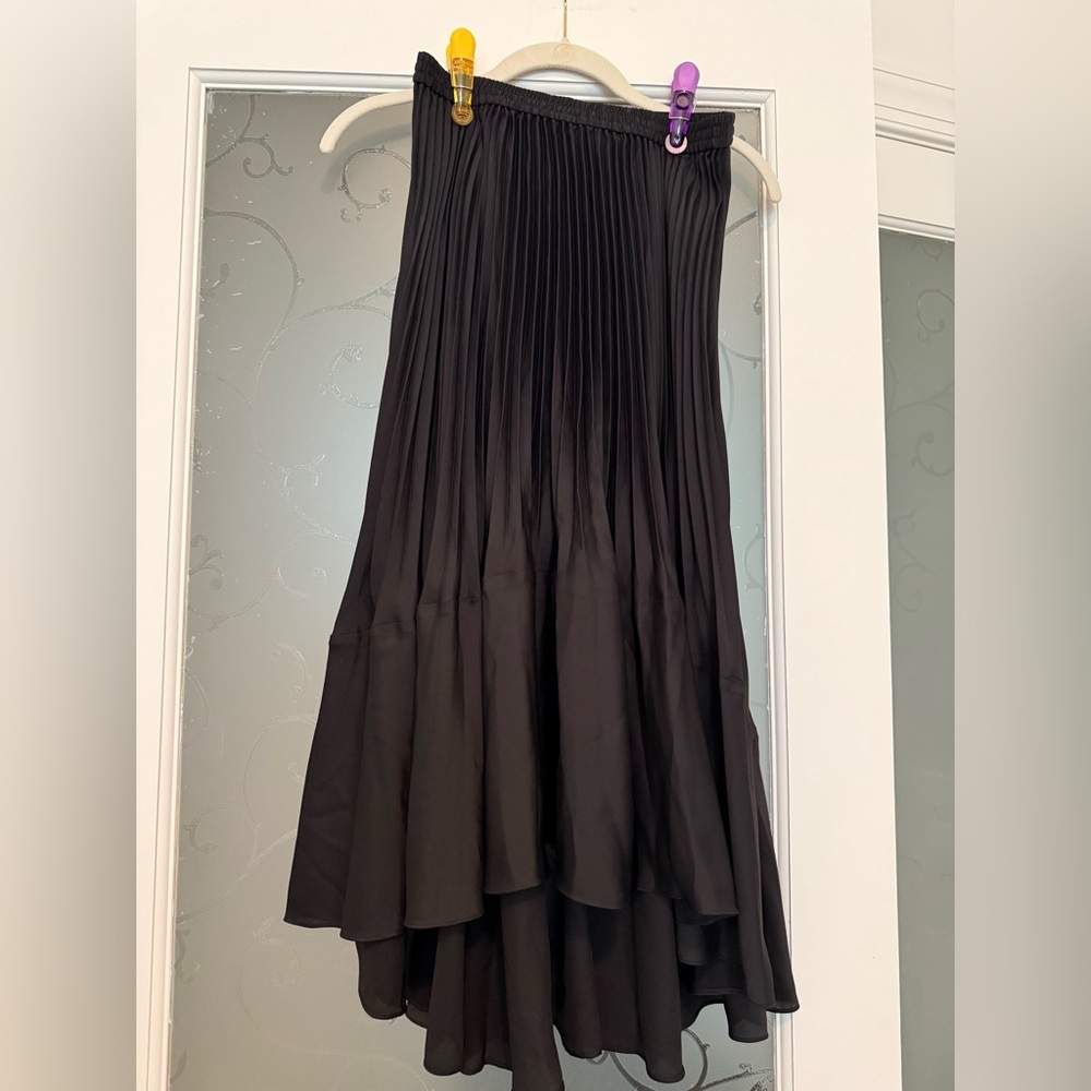 Club Monaco Black Midi A-Line Skirt